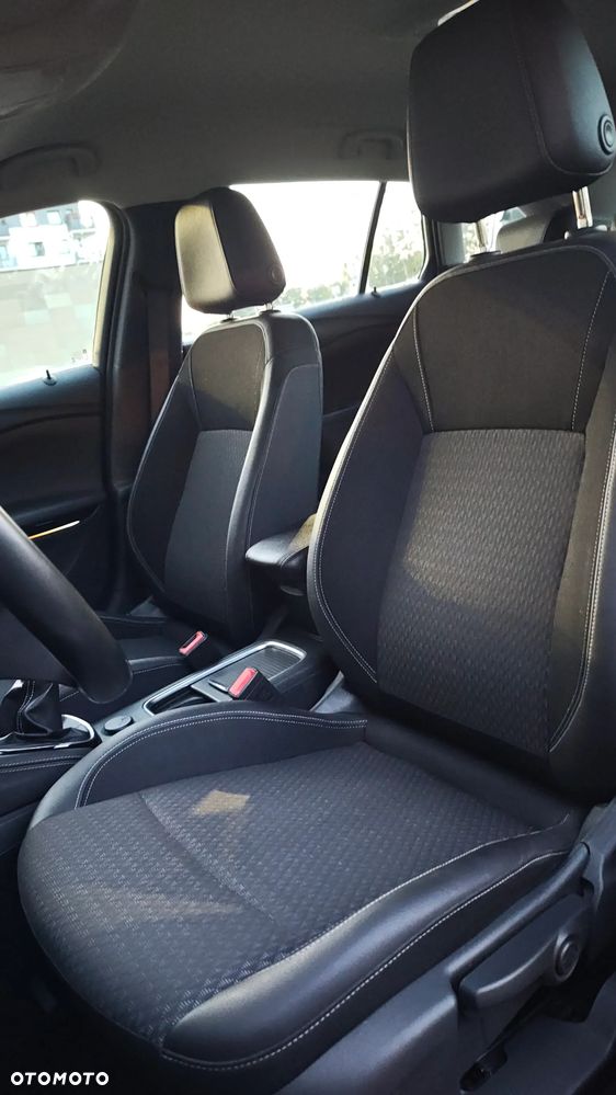Opel Astra 1.4 Turbo Exklusiv - 31
