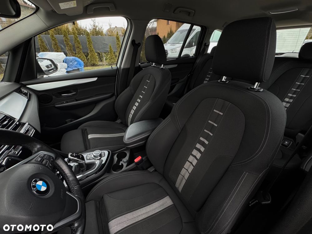 BMW Seria 2 220d xDrive Sport-Aut Advantage - 14