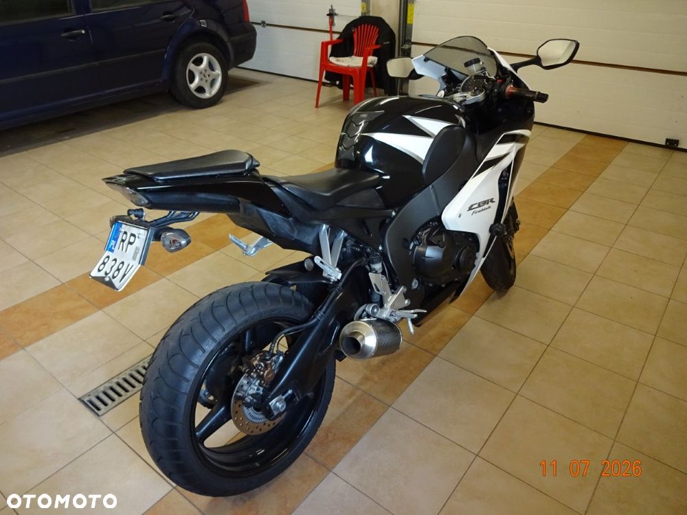 Honda CBR - 8