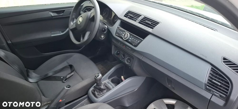 Skoda Fabia - 9