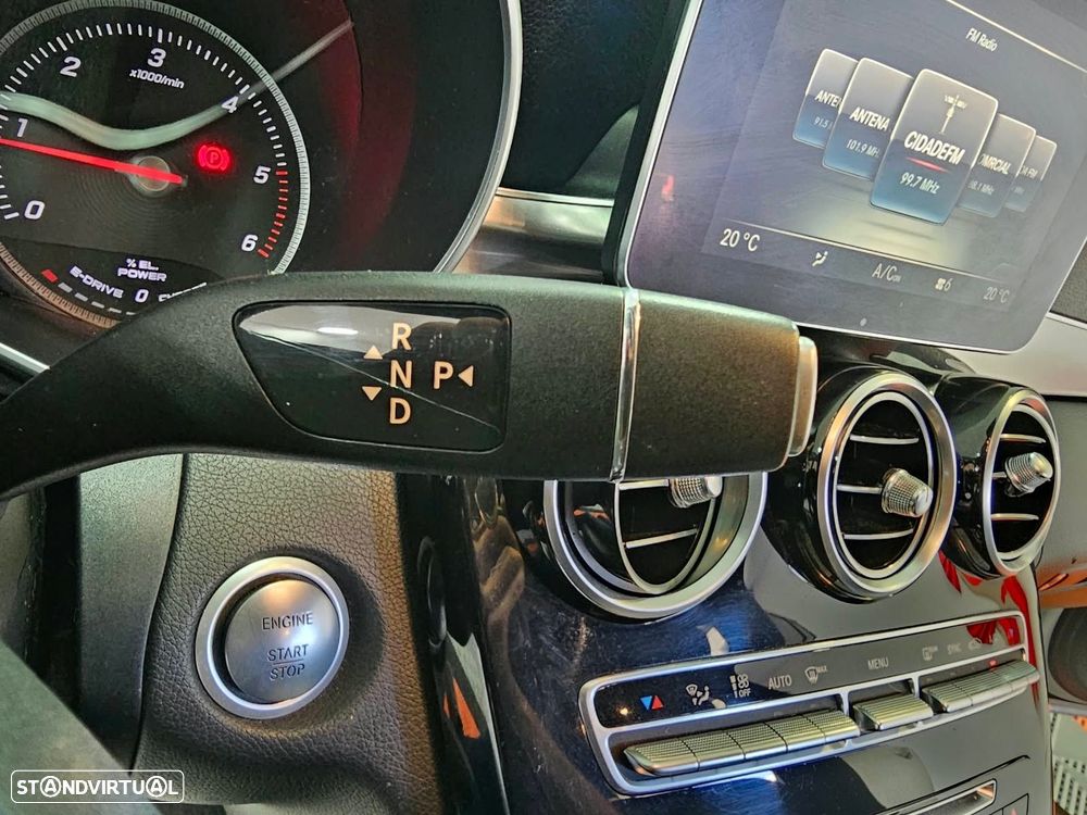 Mercedes-Benz C 300 h AMG Line - 19