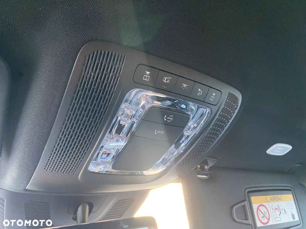 Mercedes-Benz EQB 300 66.5kWh 4-Matic Electric Art - 13