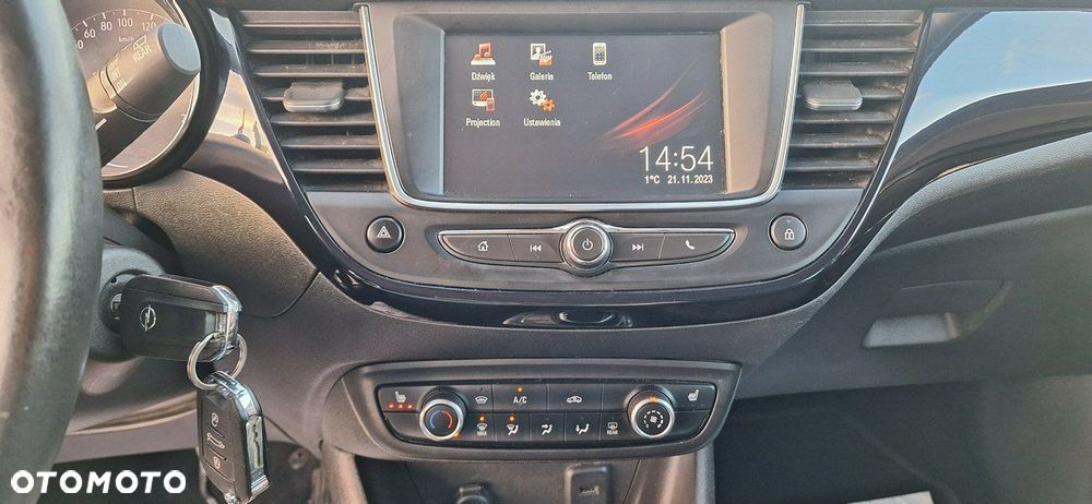 Opel Crossland X - 15