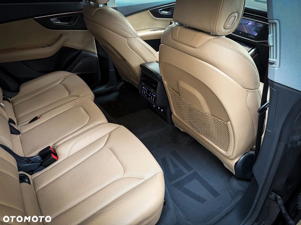 Audi Q8 50 TDI mHEV Quattro Black Edition Tiptronic - 22