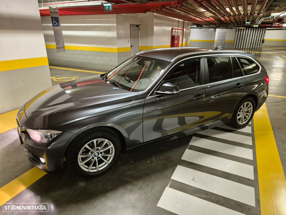 BMW 320 d Touring Line Modern - 2