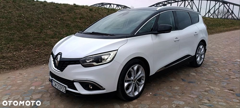 Renault Grand Scenic - 1
