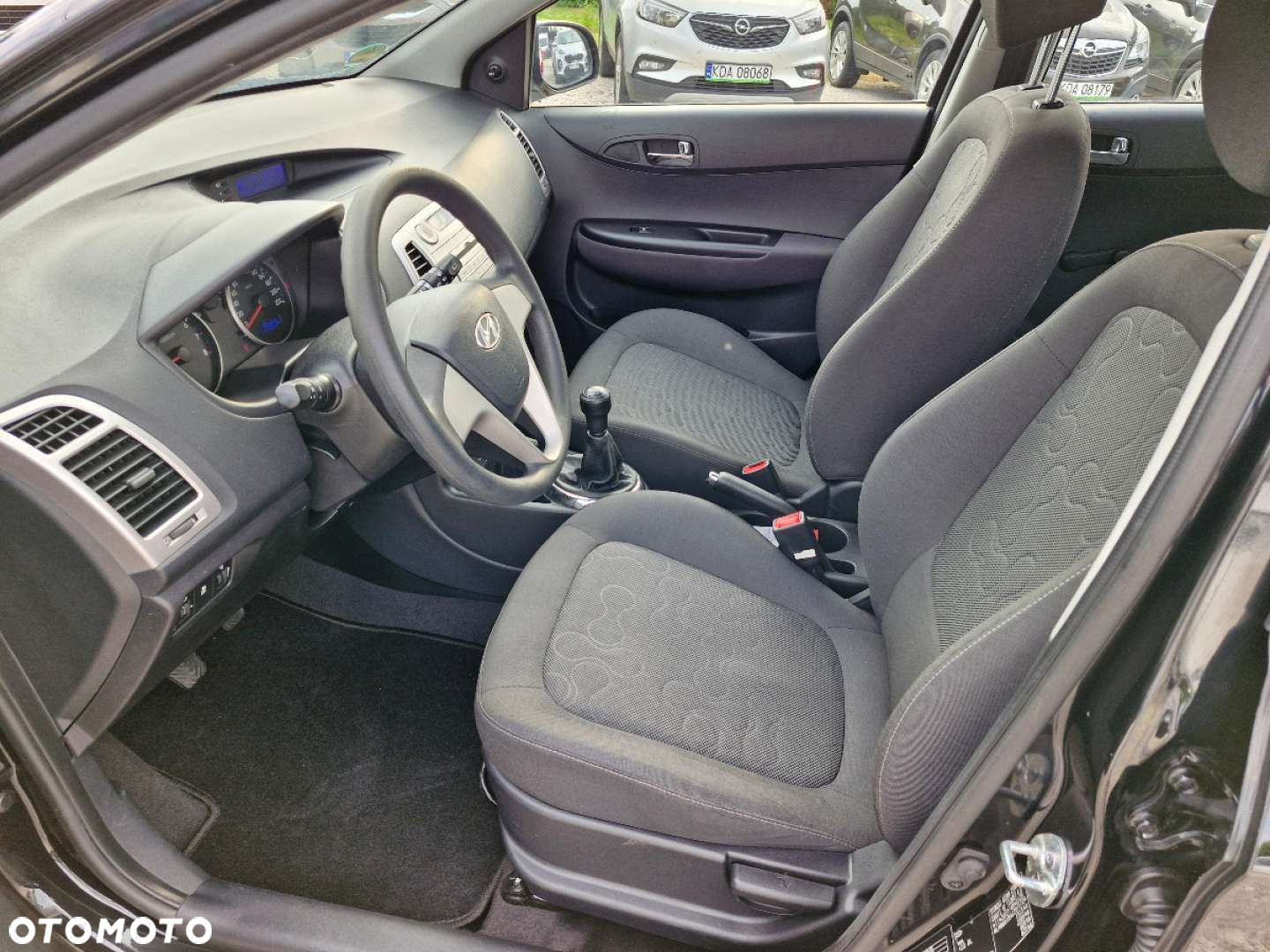 Hyundai i20 - 14