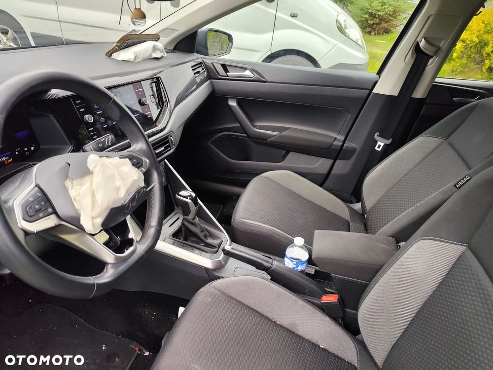 Volkswagen Polo 1.0 TSI Life Plus DSG - 11