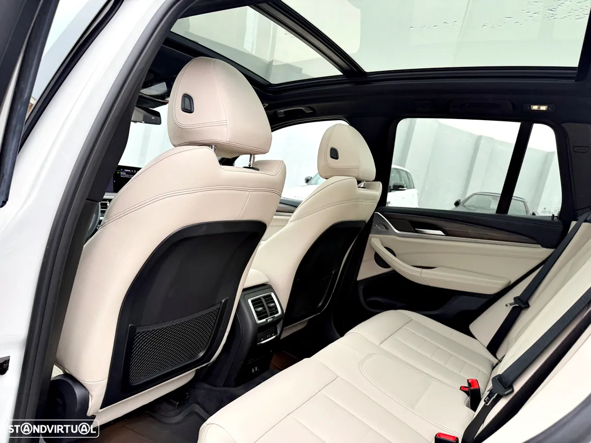 BMW iX3 Inspiring - 37