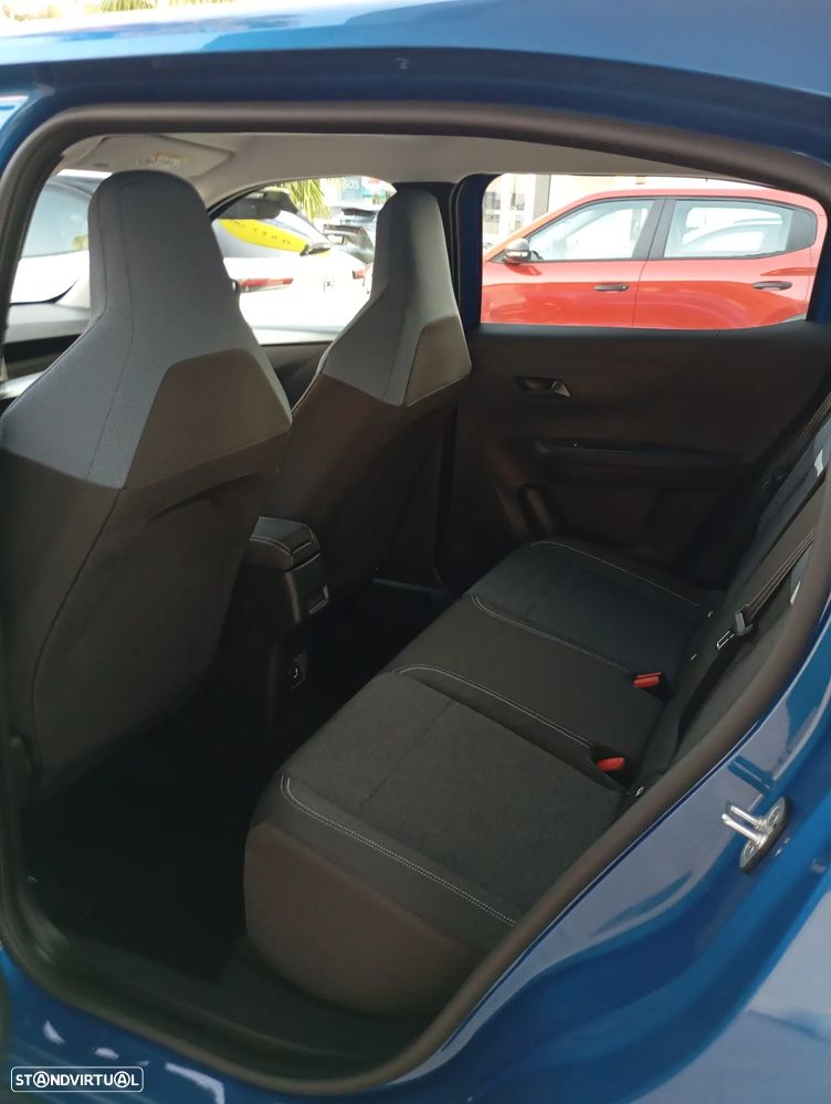 Opel Frontera - 9