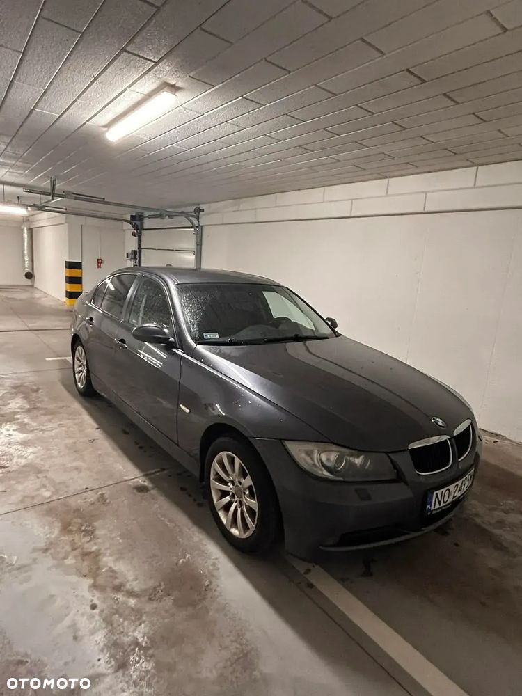 BMW Seria 3 - 1