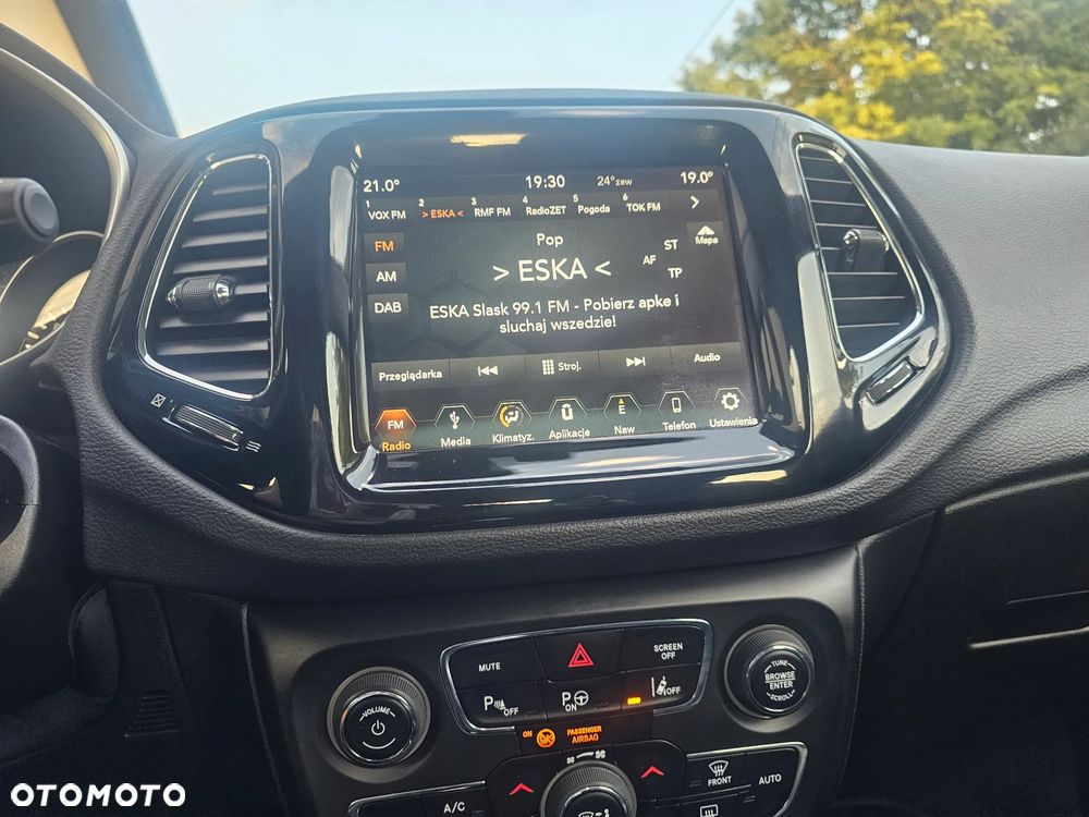 Jeep Compass 1.4 TMair Night Eagle FWD S&S - 19