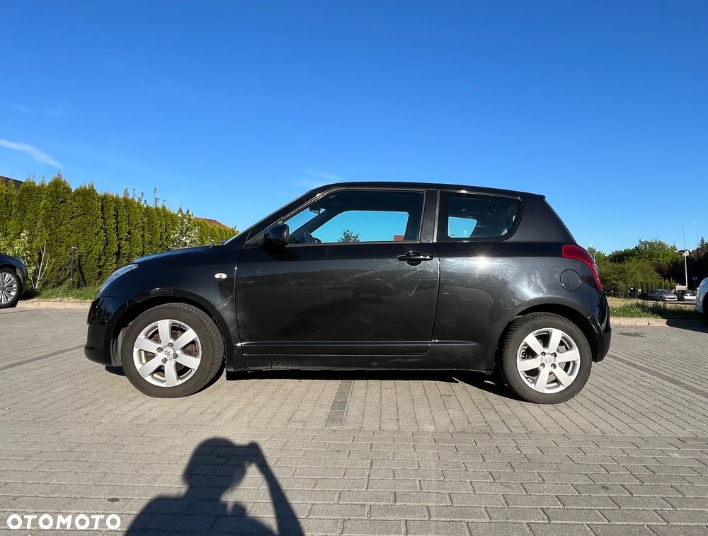 Suzuki Swift 1.3 Classic - 3
