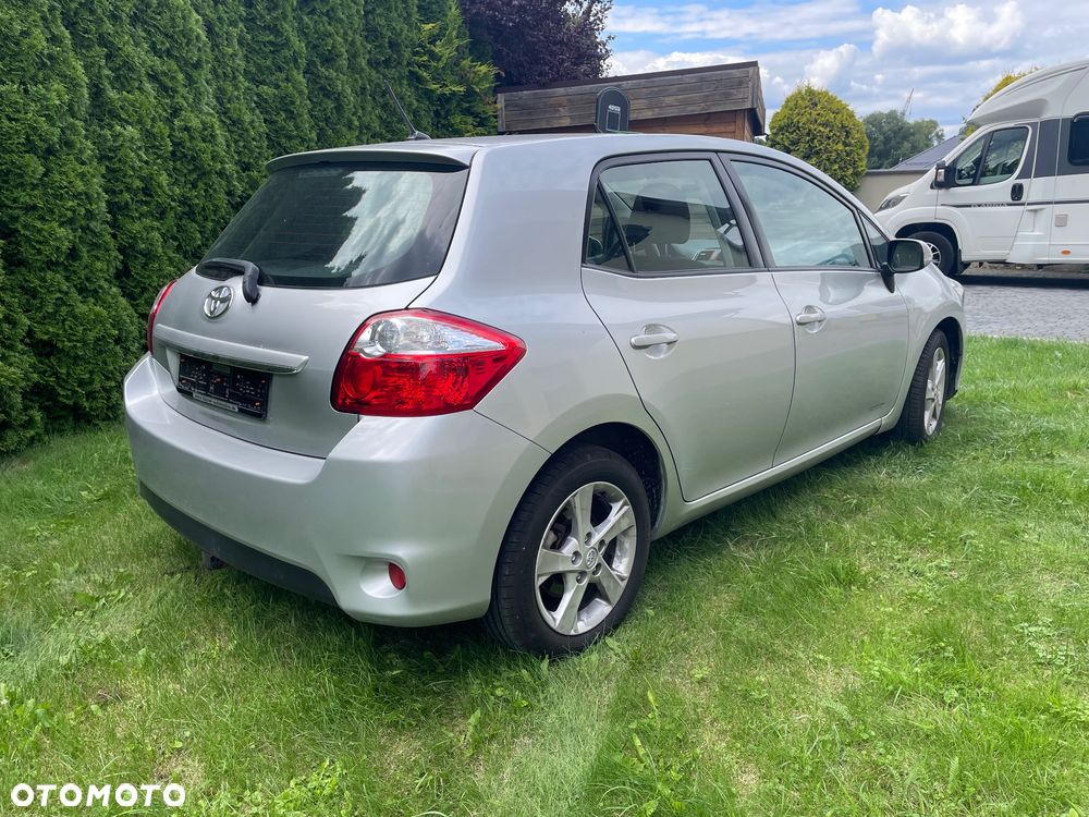 Toyota Auris 1.6 Active - 4