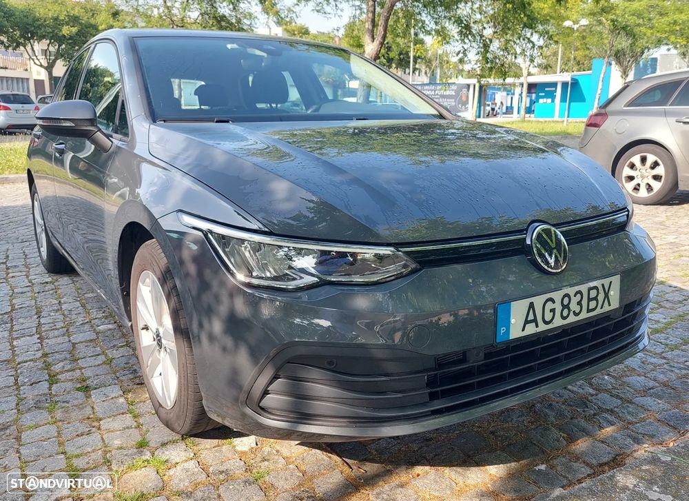 VW Golf 1.0 eTSI Life DSG - 5