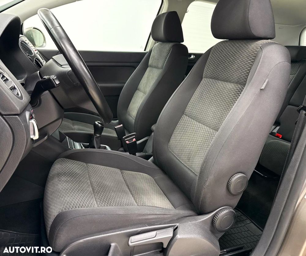 Volkswagen Golf Plus 1.2 TSI Style - 19