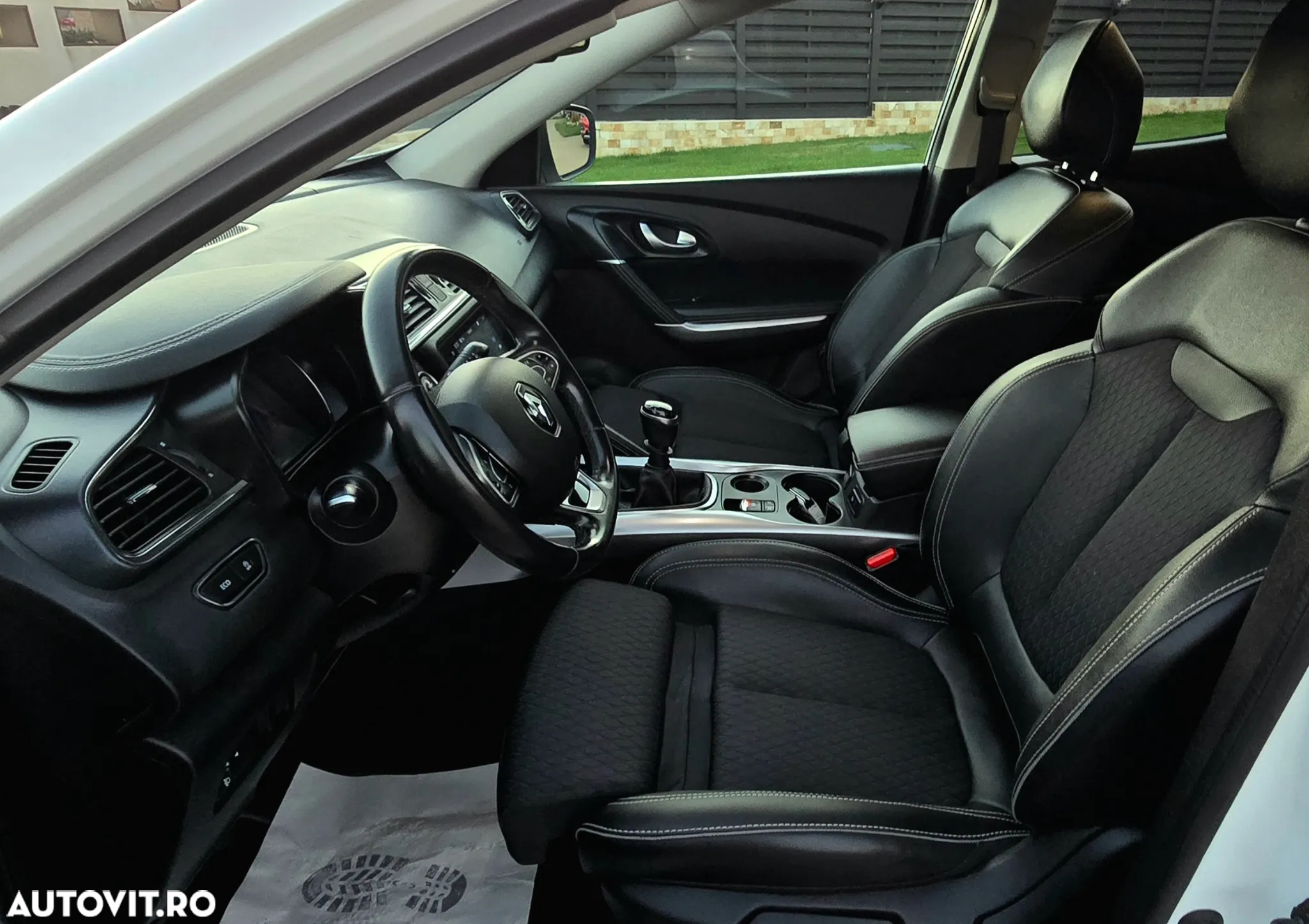 Renault Kadjar TCe 140 GPF BOSE EDITION - 36