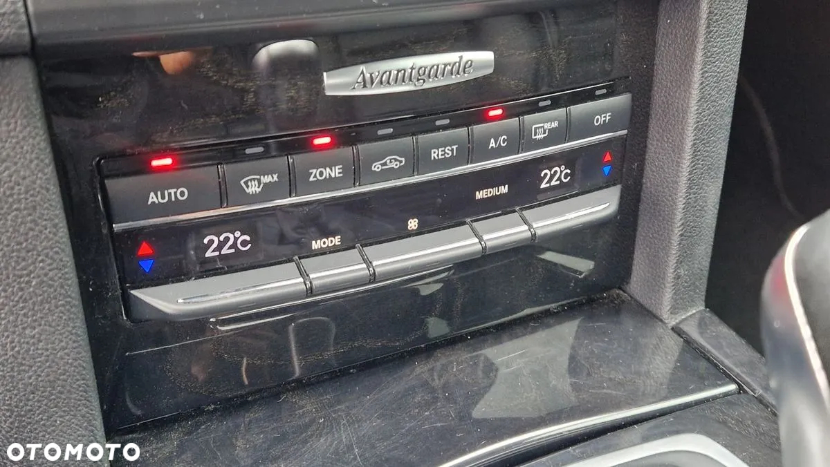 Mercedes-Benz Klasa E 200 T Kompressor Automatik Avantgarde - 21