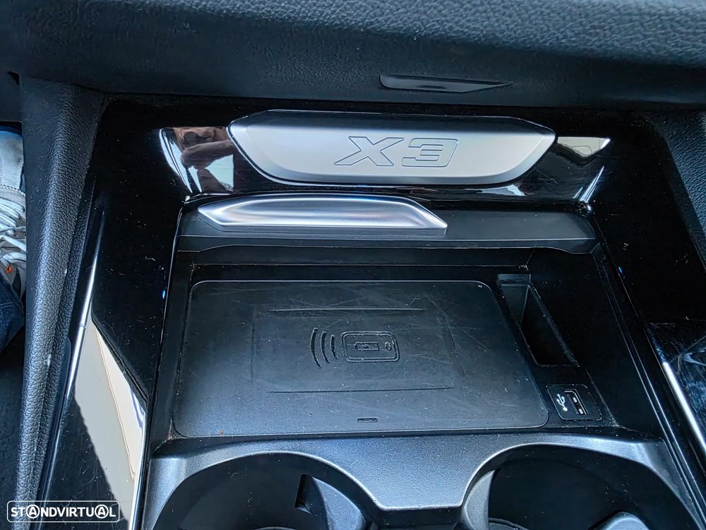 BMW X3 30 e xDrive Pack M Desportivo Pro - 41