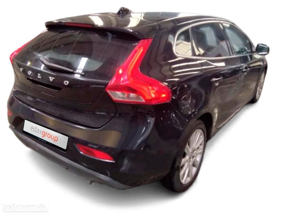 Volvo V40 - 2