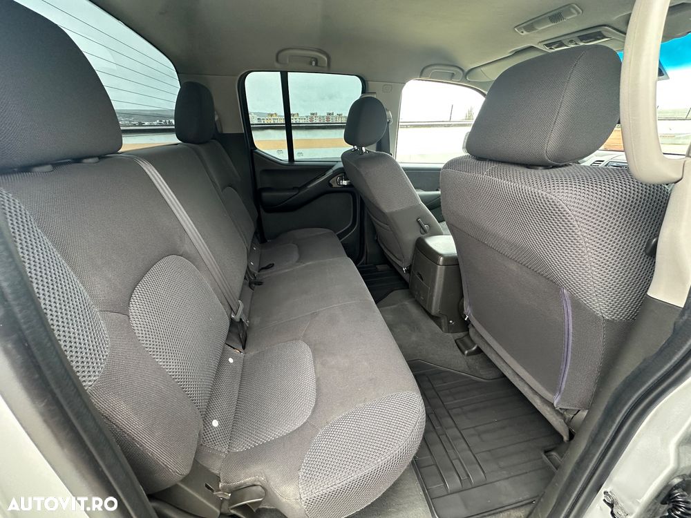 Nissan Navara 2.5 dCi Double Cab LE - 7