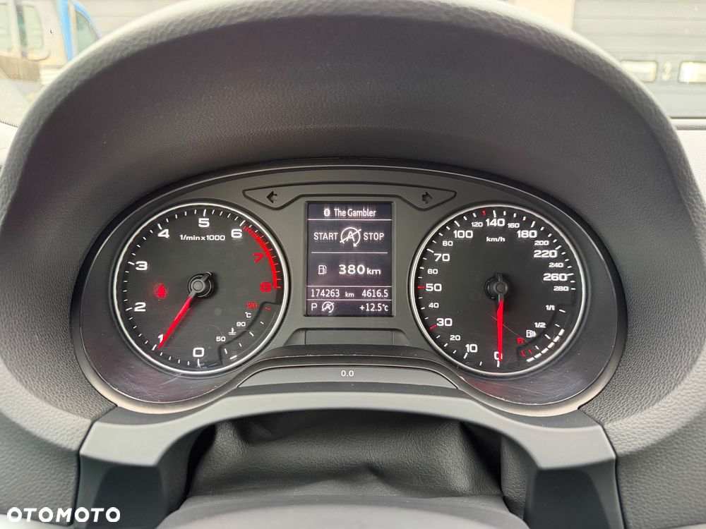 Audi A3 3-drzwiowe 1.8 TFSI Ambition S tronic - 9