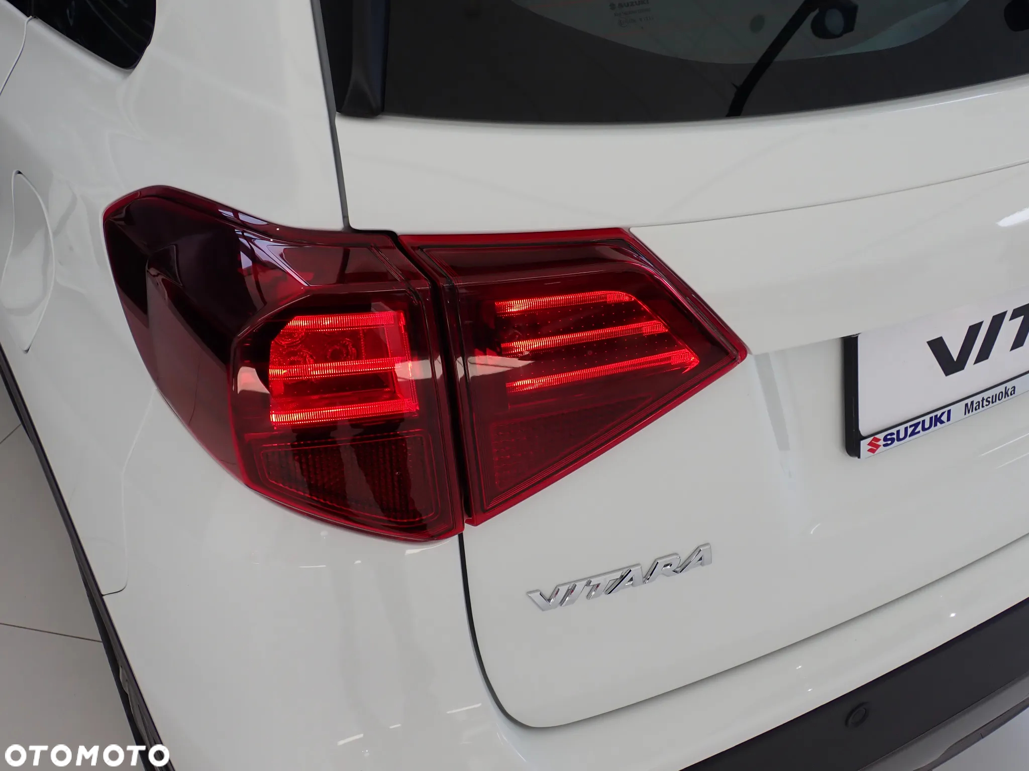 Suzuki Vitara 1.4 Boosterjet mHEV Premium Plus 2WD - 7