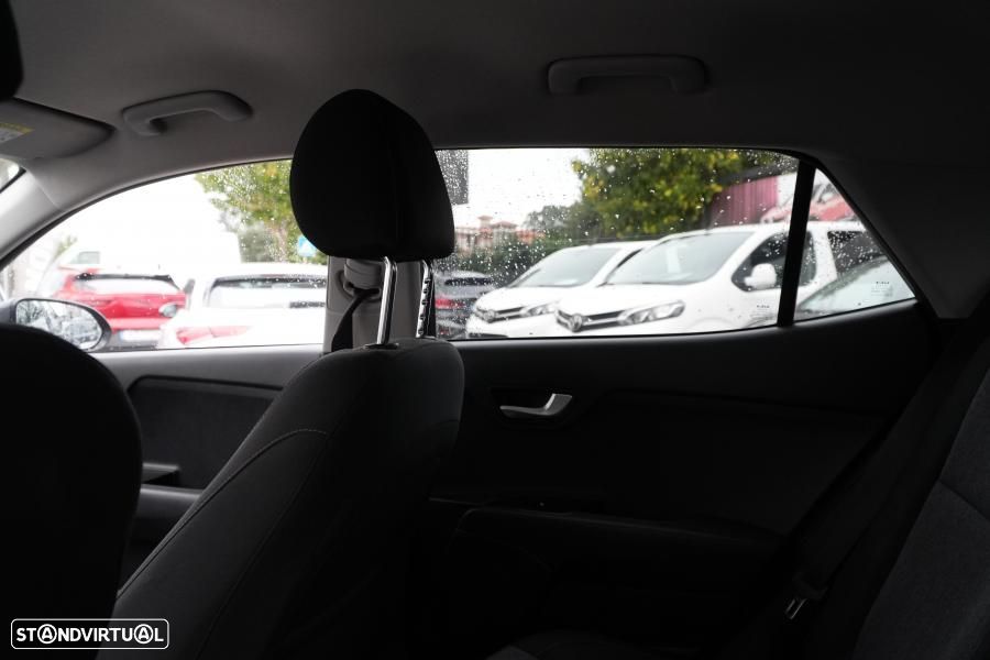 Kia Stonic 1.2 Dynamic - 8