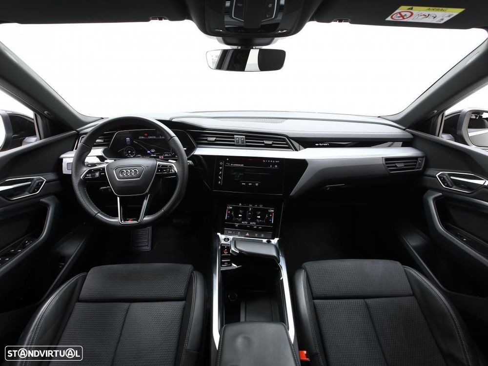 Audi e-tron 55 quattro S line - 6