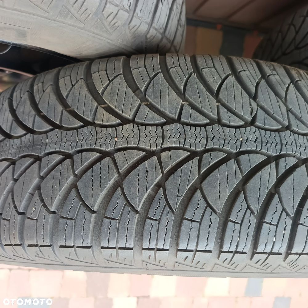 Volkswagen Passat 1.9 TDI Highline Tiptr - 16