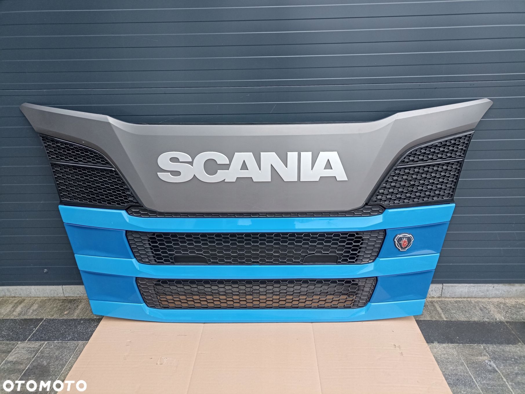 ATRAPA MASKA SCANIA R NOWY MODEL - 1