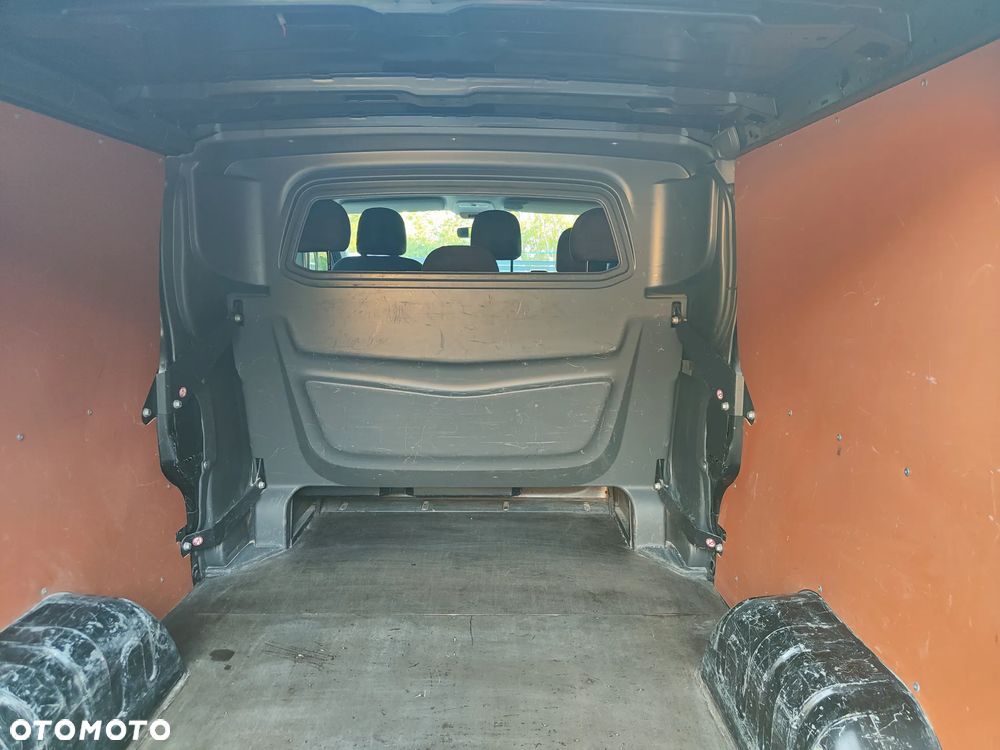 Renault Trafic - 15