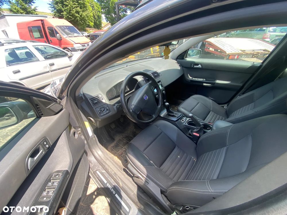 Volvo V50 na części - 4
