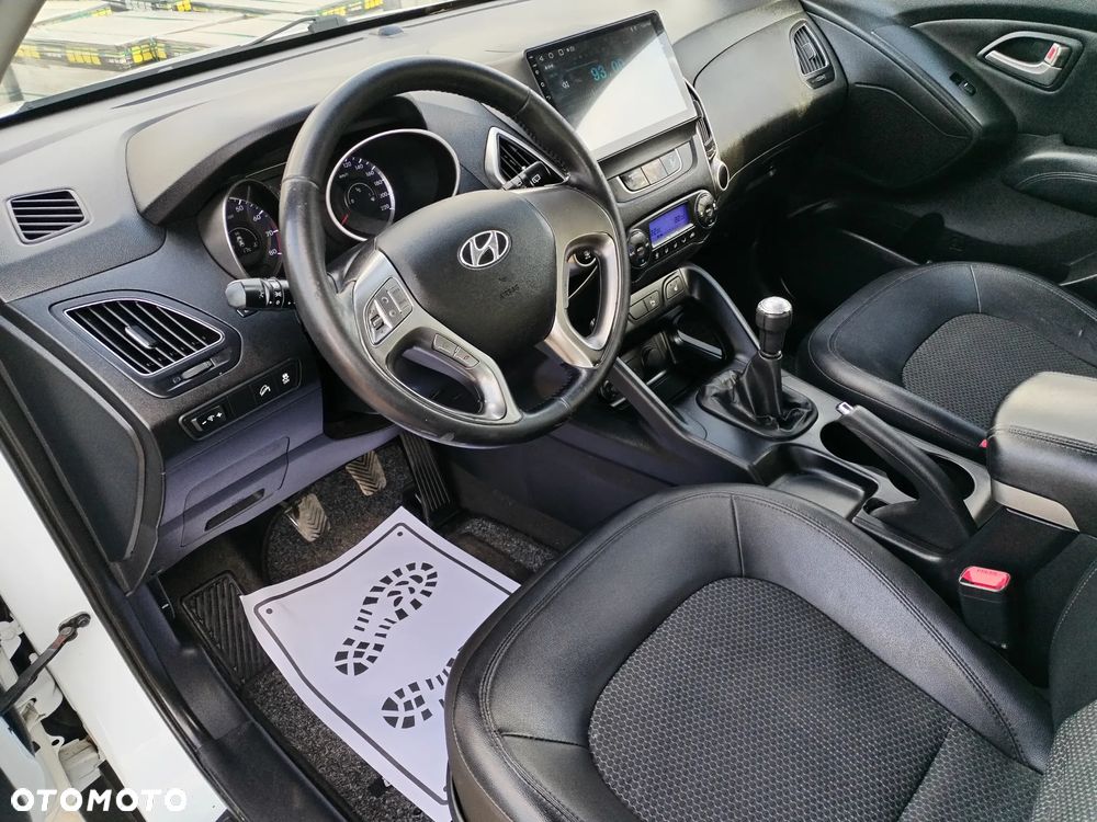 Hyundai ix35 - 32