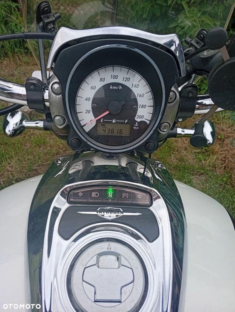 Suzuki VZ - 5