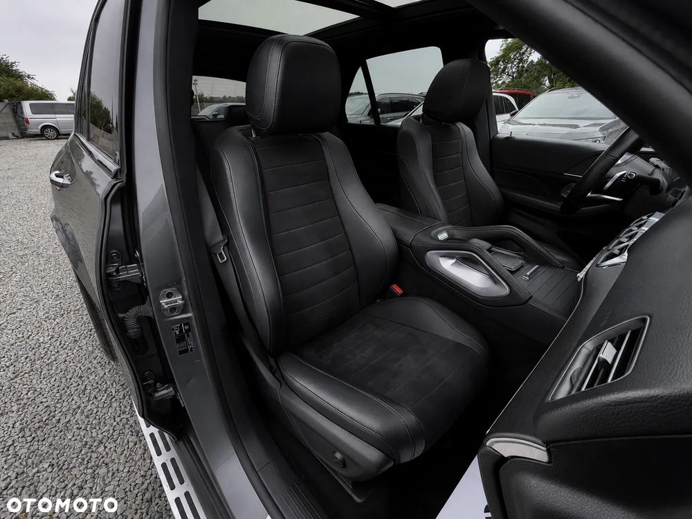 Mercedes-Benz GLE - 33