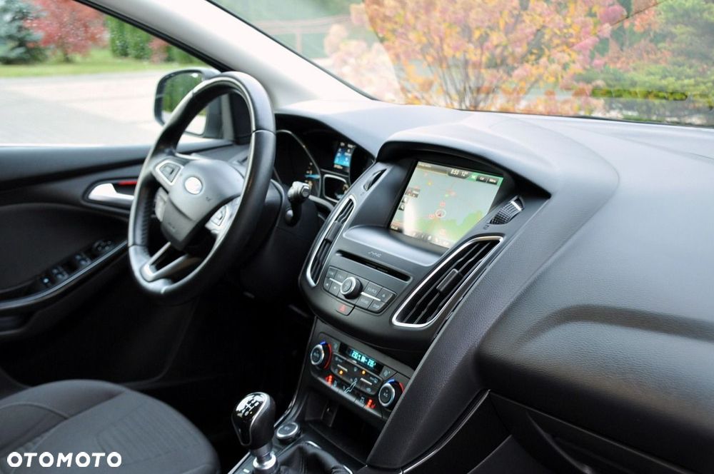 Ford Focus - 18