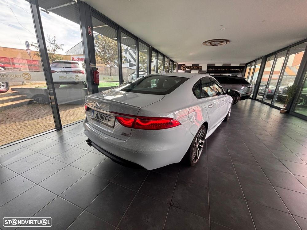 Jaguar XF 2.0 D R-Sport AWD Aut. - 14