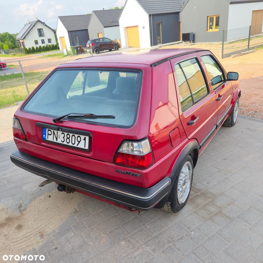Volkswagen Golf - 18