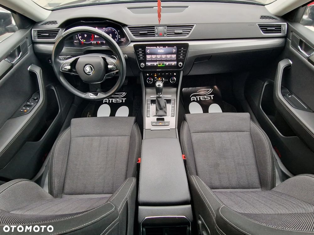 Skoda Superb Combi 2.0 TDI DSG Selection - 11