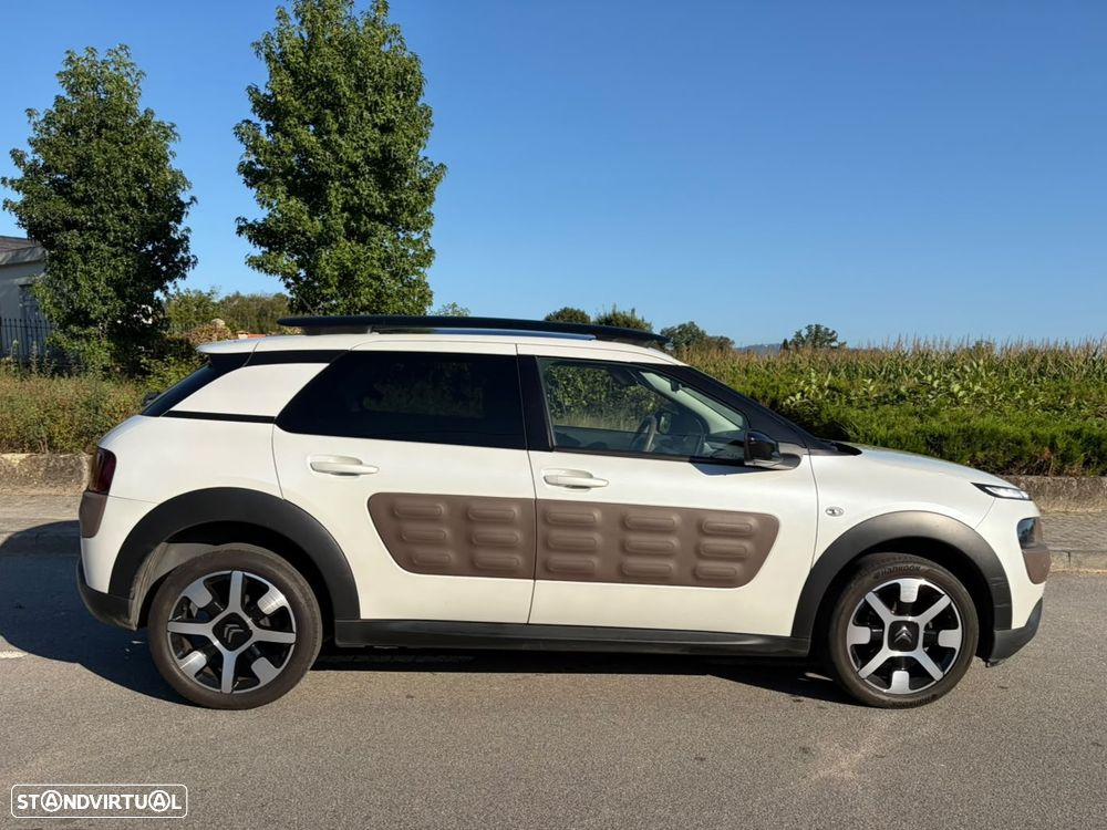 Citroën C4 Cactus 1.2 PureTech Feel Ed.Silver - 3