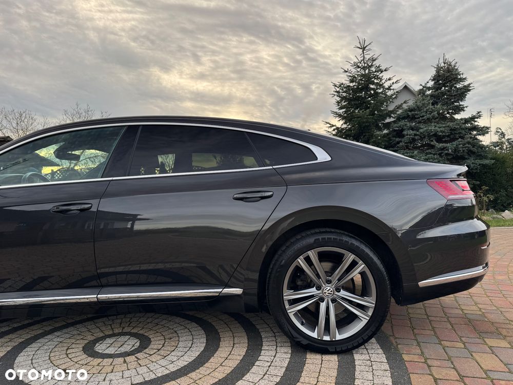 Volkswagen Arteon 2.0 TDI SCR R-Line Edition DSG - 17