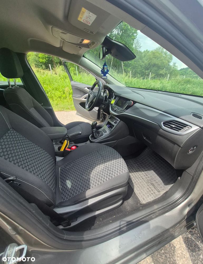 Opel Astra 1.2 T Business Elegance S&S - 11