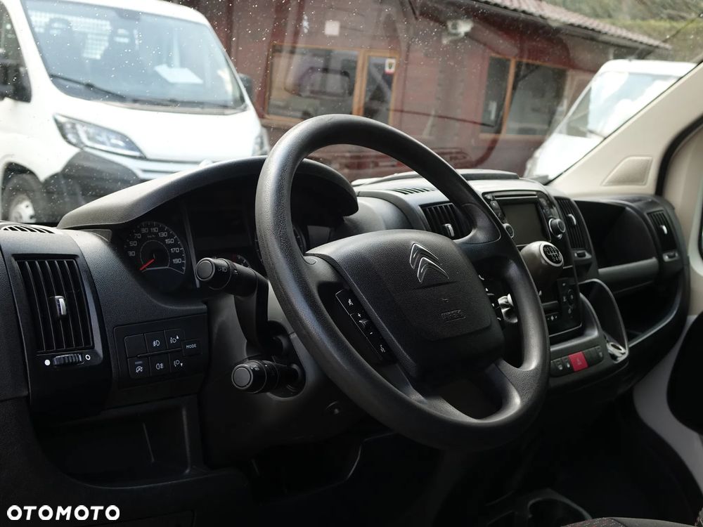 Citroën Jumper 6-osobowy Brygadówka L4H2 najdłuższy - 12
