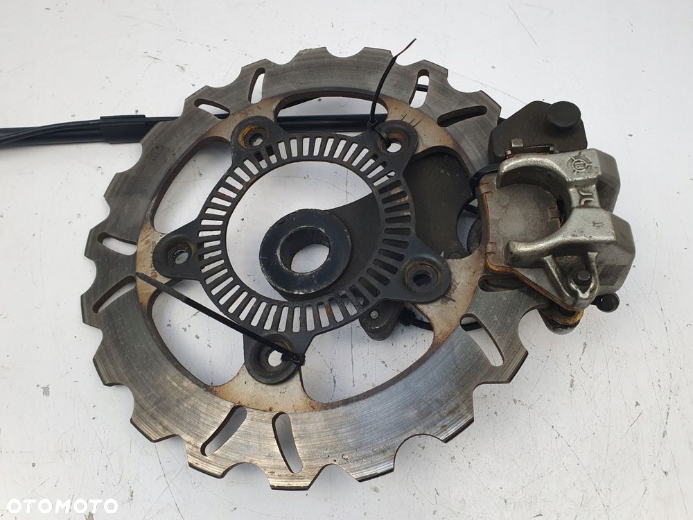 TYLNA TARCZA HAMULCOWA ZACISK TYŁ KTM Duke 790 18-24 jarzmo tył - 16