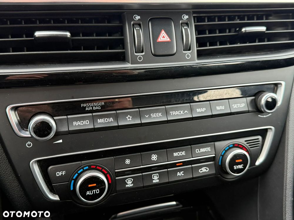 Kia Optima 1.6 T-GDI L DCT - 23