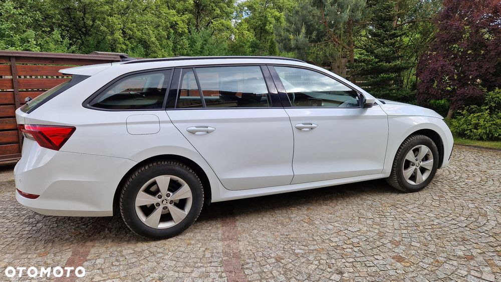 Skoda Octavia 2.0 TDI Ambition DSG - 19