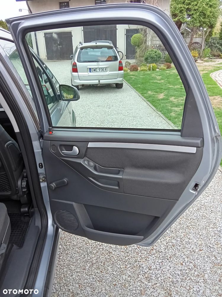 Opel Meriva 1.6 Enjoy - 24