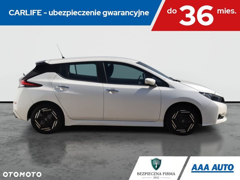 Nissan Leaf - 8
