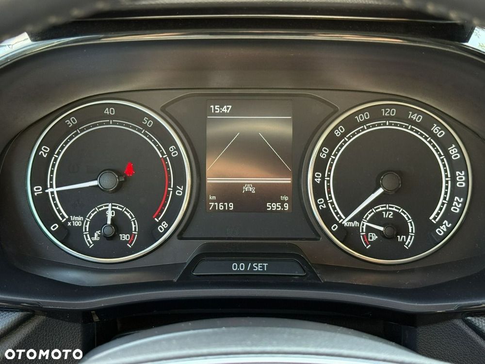 Skoda Fabia 1.0 Ambition - 19